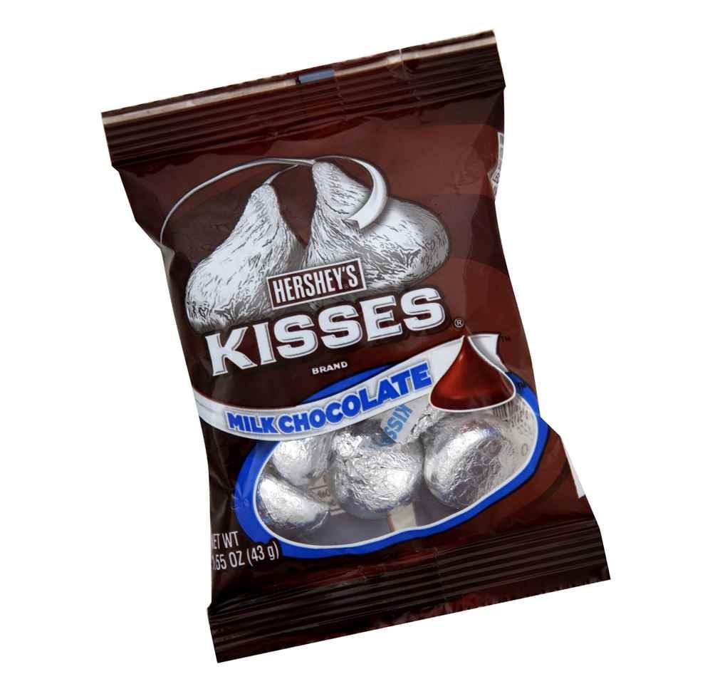 Hershey's Kisses 1.55 oz. Bags - 24 / Box – Candy Favorites
