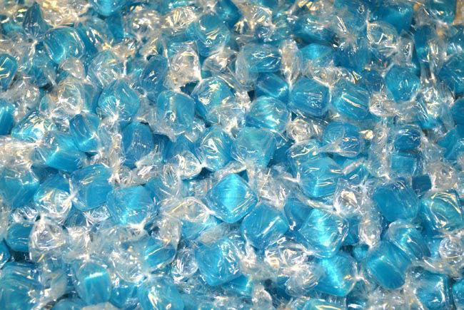 Old Fashion Blue Peppermint Cubes - CandyFavorites