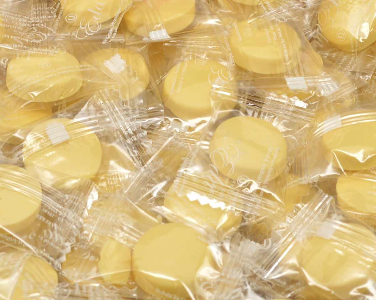 Eda's Sugar Free Banana Wrapped Candy 1 lb. Bag - CandyFavorites