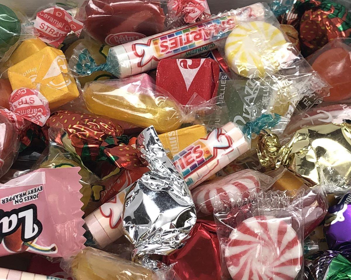 Fruity Favorites Gift Box - CandyFavorites
