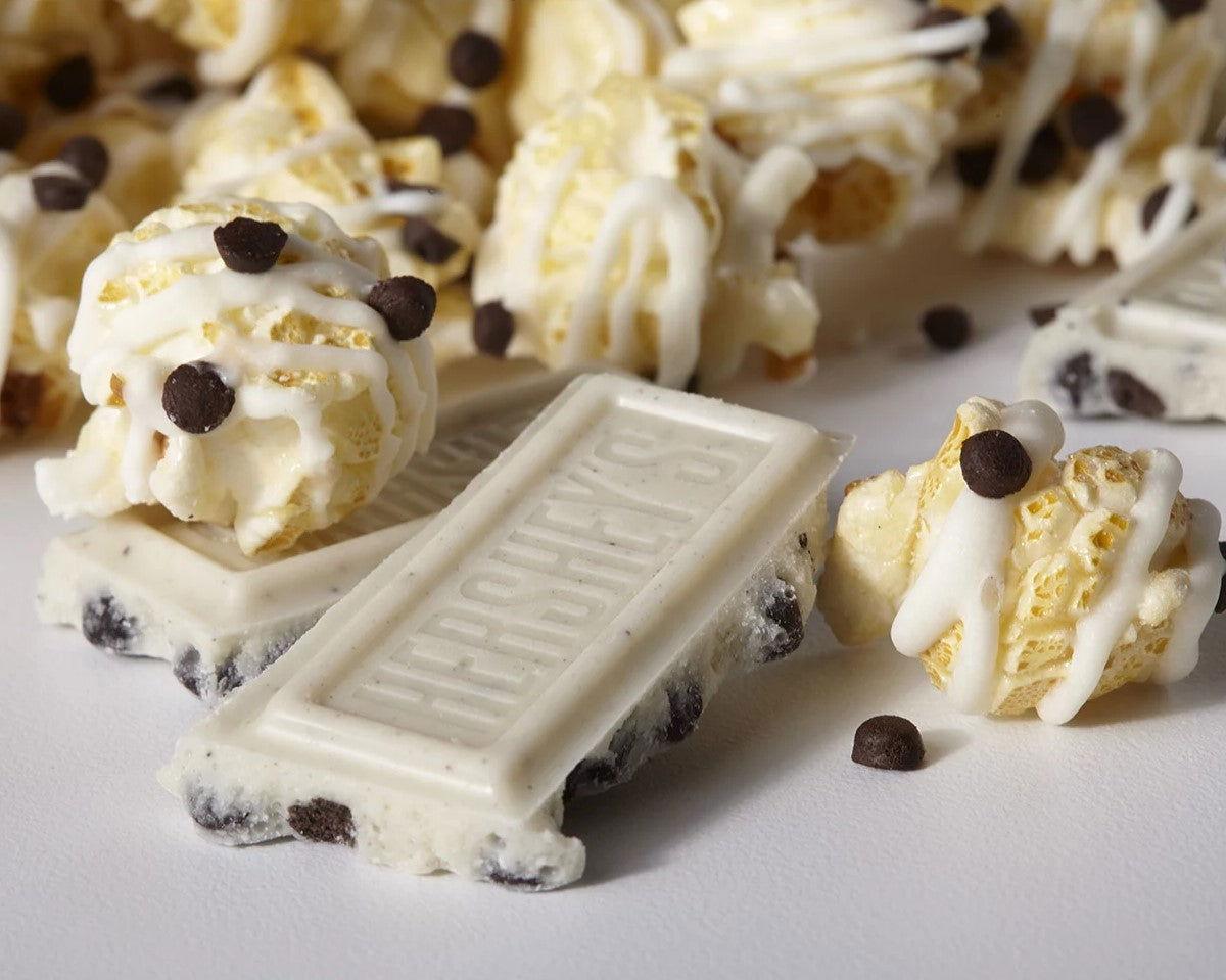 Hershey's Cookies n' Cream Popcorn Bag - CandyFavorites