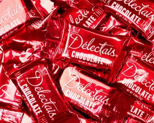 Red Delectais Milk Chocolate Thins - CandyFavorites
