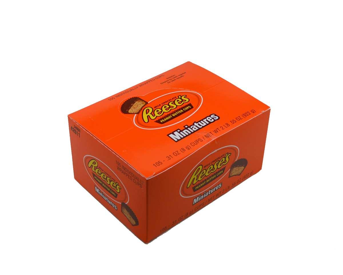 Reese's Peanut Butter Cups Box - CandyFavorites