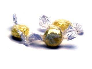 Strawberry Gold Foil Wrapped Candy – Candy Favorites
